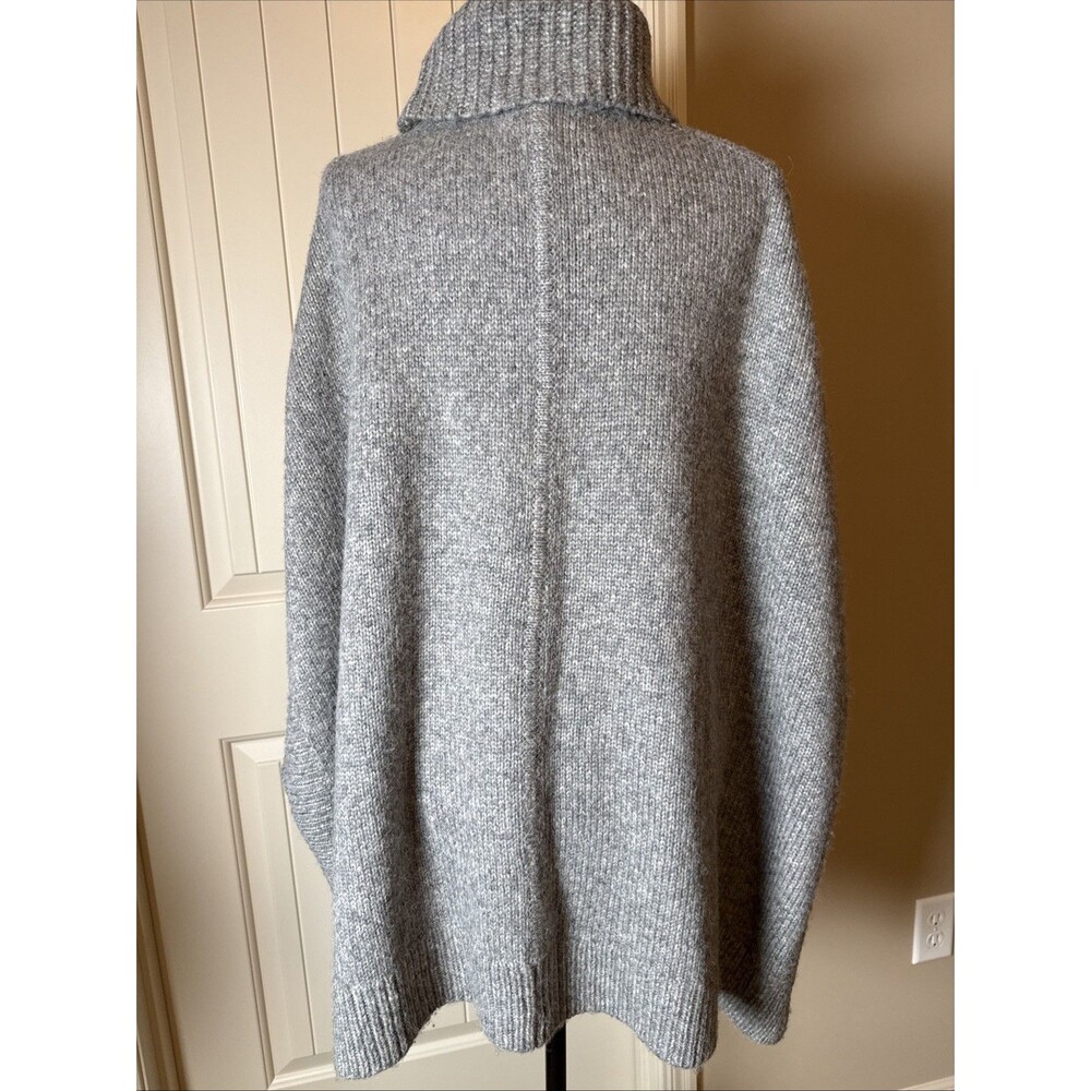 J.Crew Alpaca Merino Wool Blend Turtleneck Poncho Cape Sweater Gray M/L - Picture 5 of 11